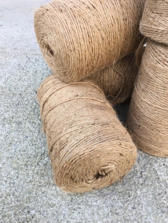 Tråd til Rundballepresser, Småtun R850 og R870